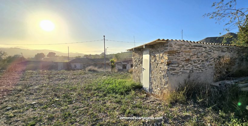 Venta de Terreno Rustico en TALLANTE