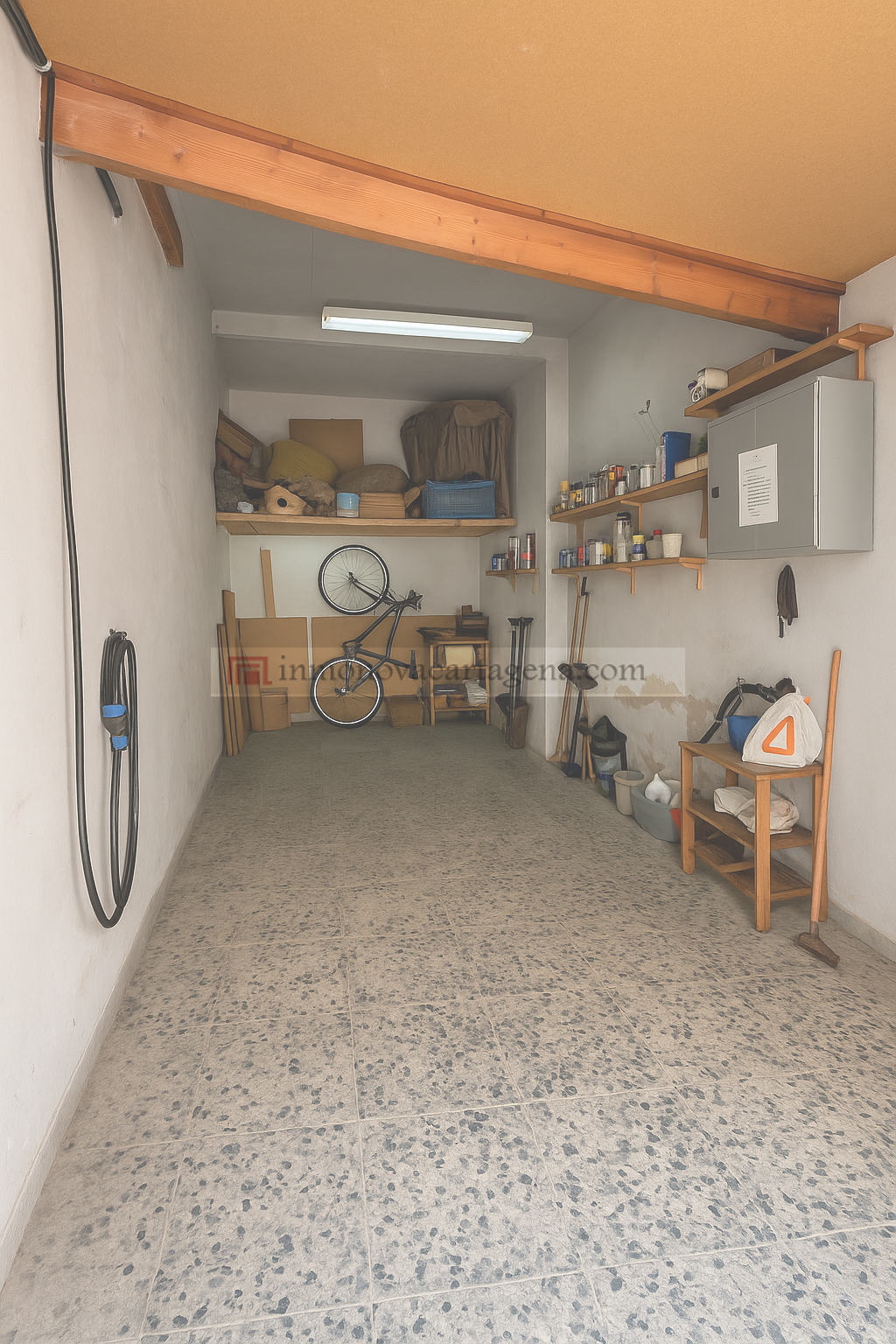 Alquiler de Locales comerciales en PARQUE DE LOS JUNCOS