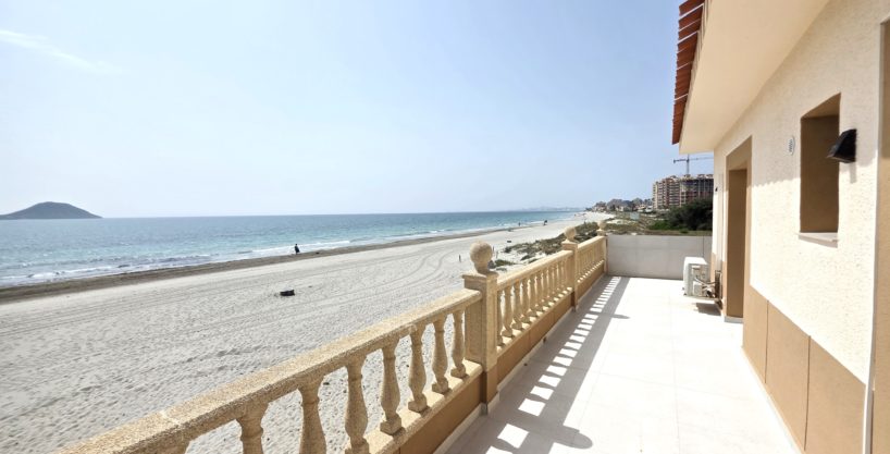 Venta de Chalets en LA MANGA DEL MAR MENOR