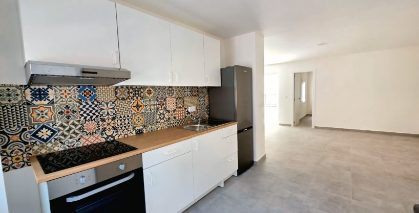 Venta de Piso Bajo en SANTA LUCIA
