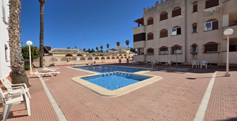 Piso en venta en Los Narejos – listo para entrar a vivir