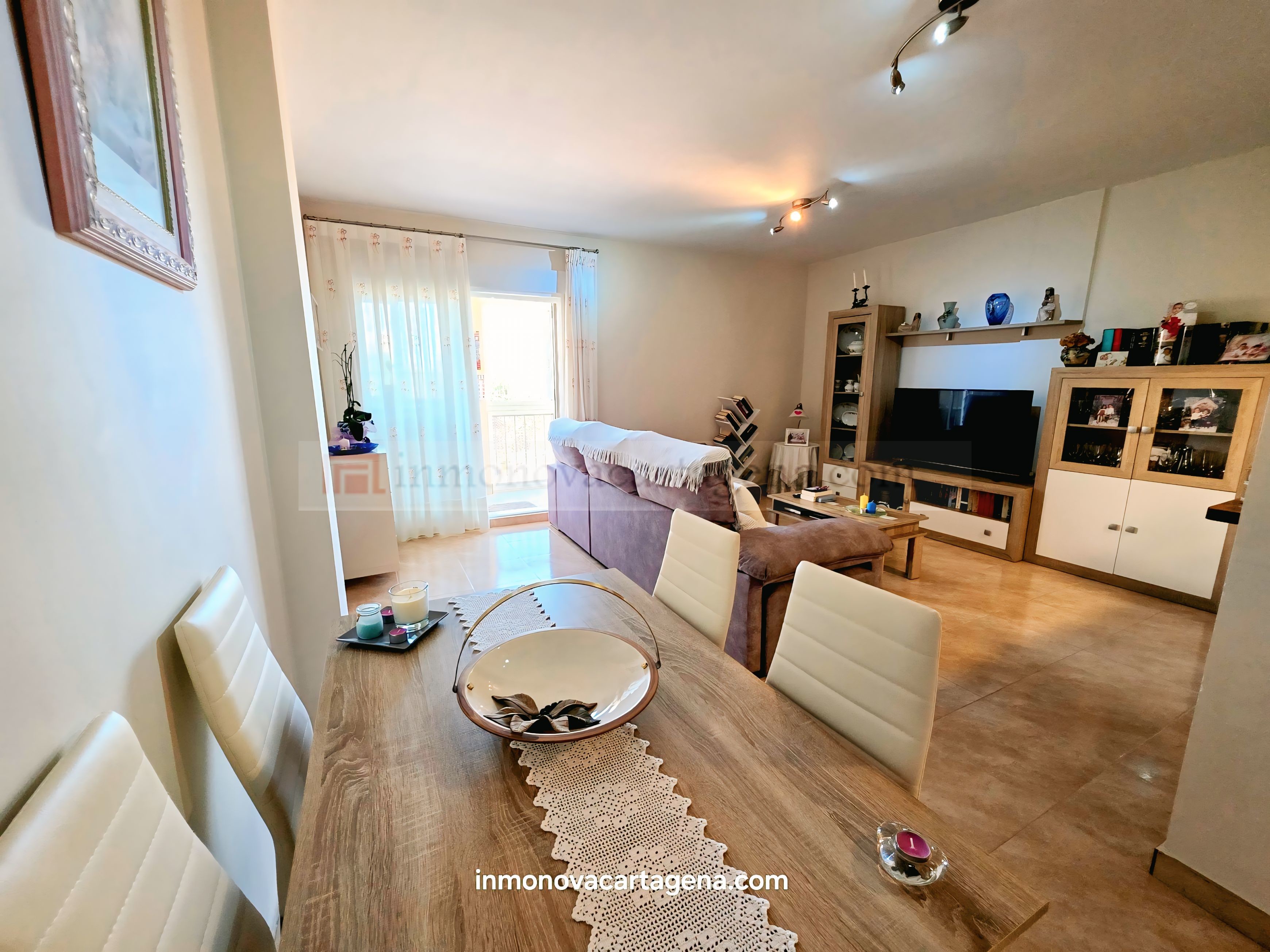 Venta de Piso Bajo en Torre Pacheco con Garaje y Patio