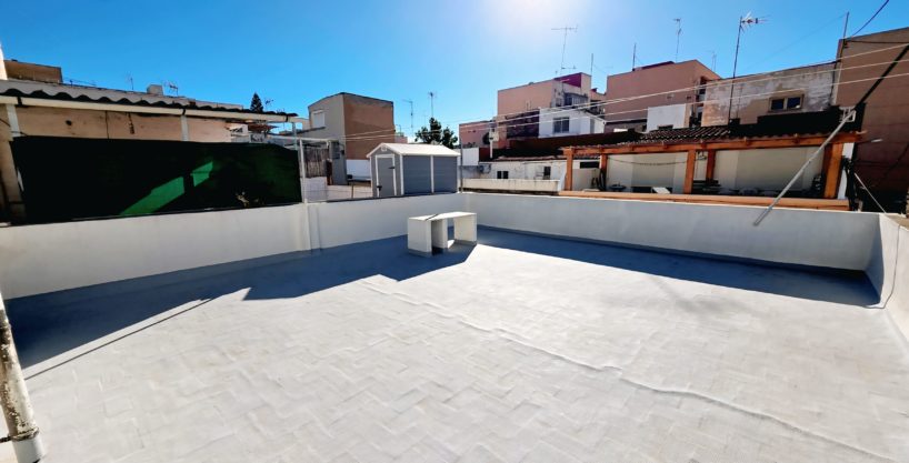 Planta Baja en Venta en Cartagena – Zona Parque de la Rosa, luminosa y con terraza
